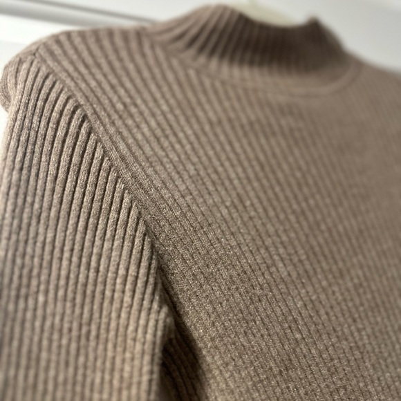 BB Dakota sweater of intent midi dress in taupe - Picture 4 of 8